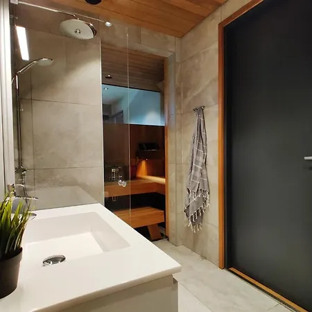 Apartment Polar Star Arctic Platinum